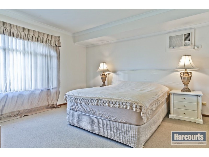 11 Henn Close, Winthrop WA 6150