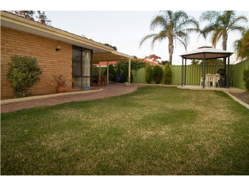 59 Paterson Gardens, Winthrop WA 6150