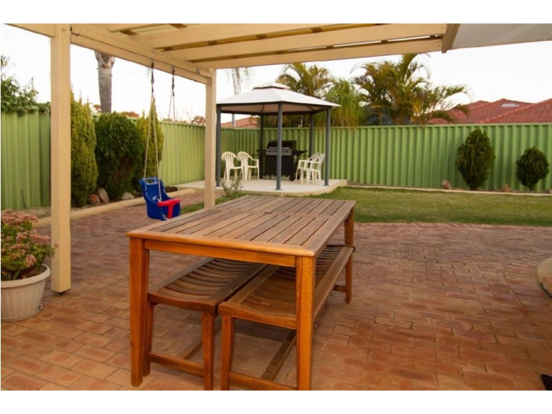 59 Paterson Gardens, Winthrop WA 6150