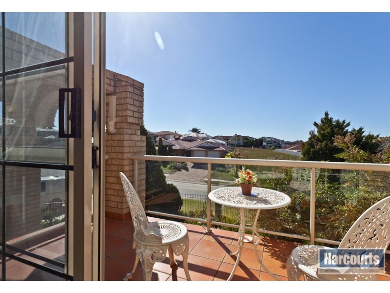 26 Allen Williams Pde, Winthrop WA 6150