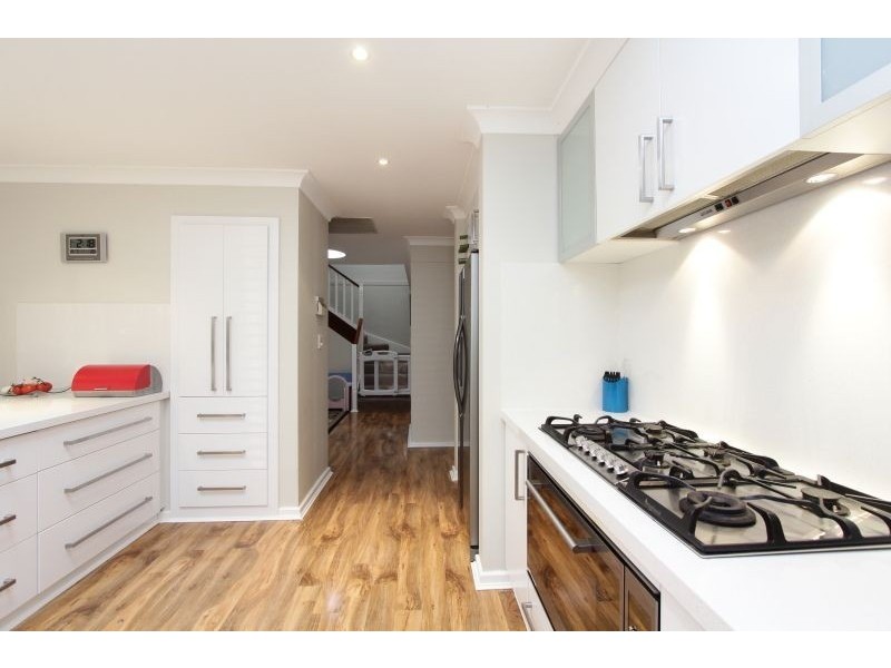 43 Le Souef Drive, Kardinya WA 6163