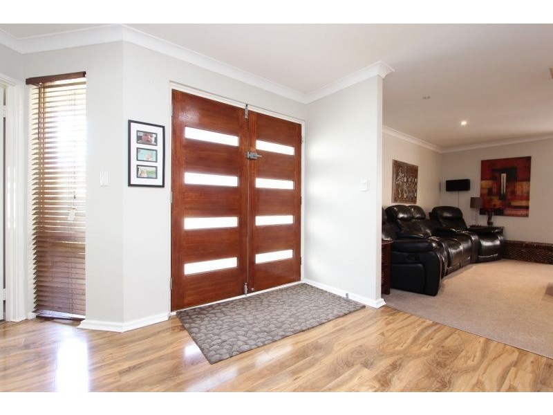 43 Le Souef Drive, Kardinya WA 6163