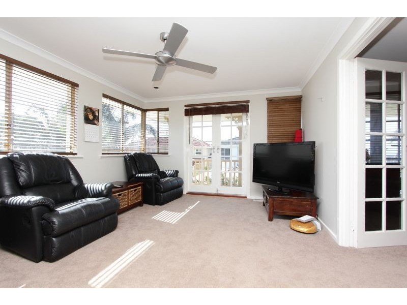 43 Le Souef Drive, Kardinya WA 6163