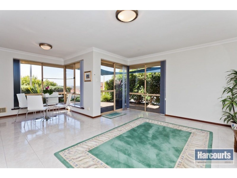 9 Ross Road, Kardinya WA 6163