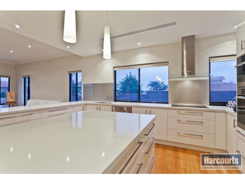 12 Boylen Rise, Winthrop WA 6150