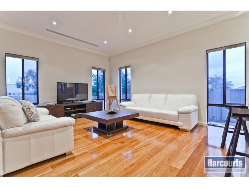 12 Boylen Rise, Winthrop WA 6150