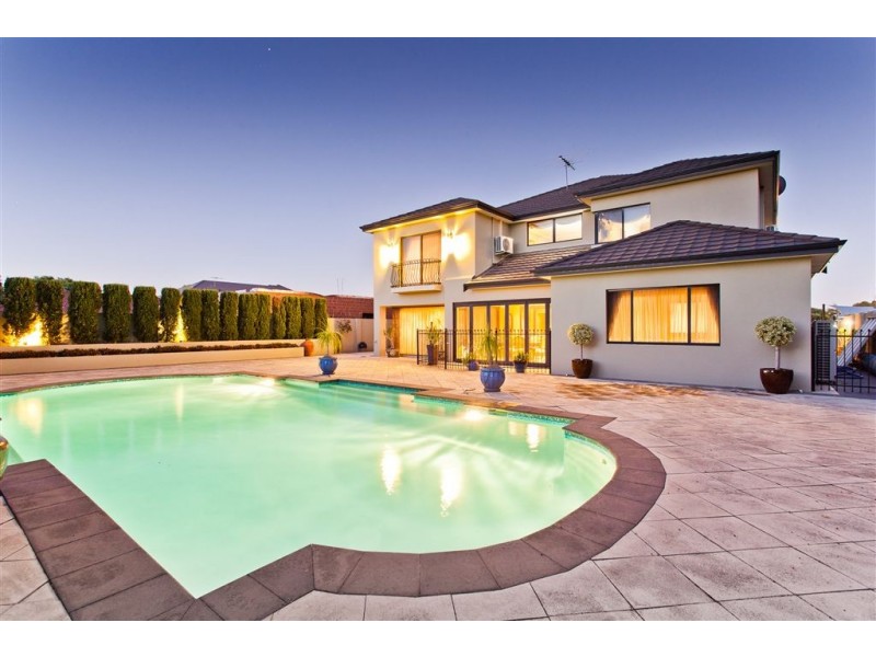 136 Bateman Road, Mount Pleasant WA 6153