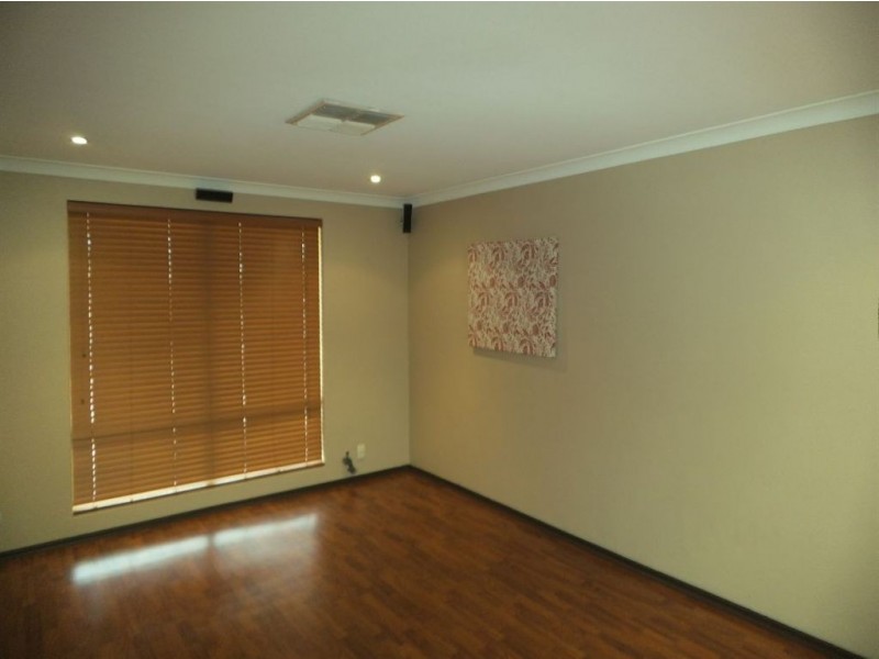 432 Spencer Road, Thornlie WA 6108