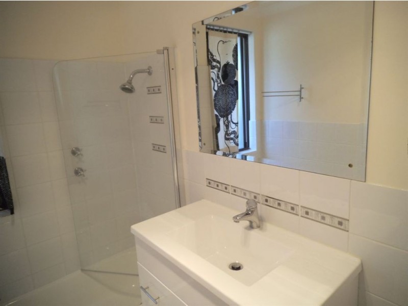 432 Spencer Road, Thornlie WA 6108