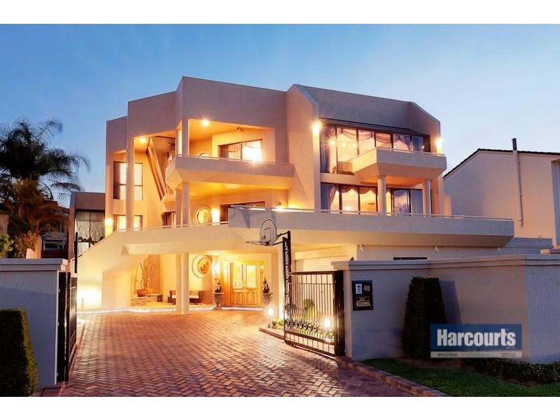 40 Le Souef Drive, Kardinya WA 6163