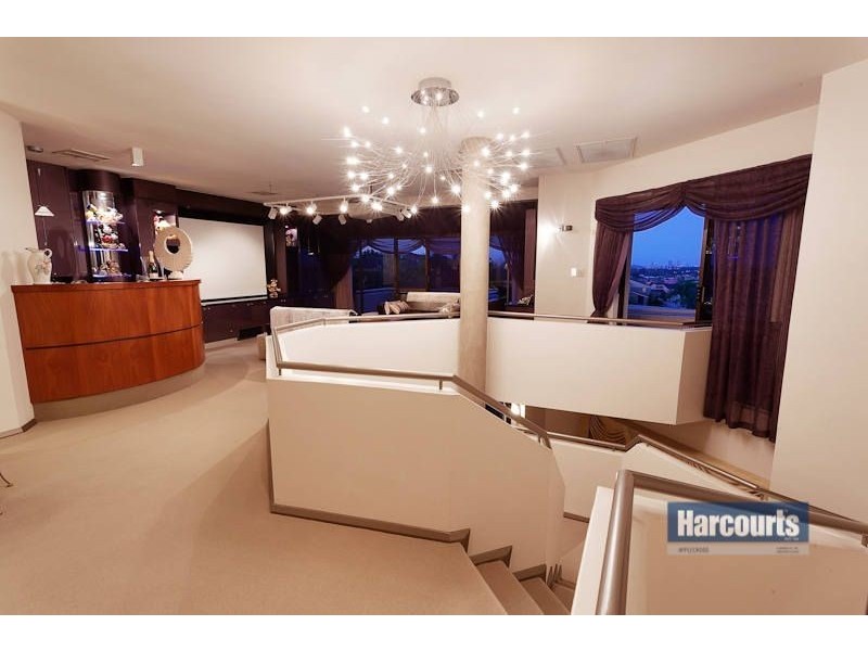 40 Le Souef Drive, Kardinya WA 6163