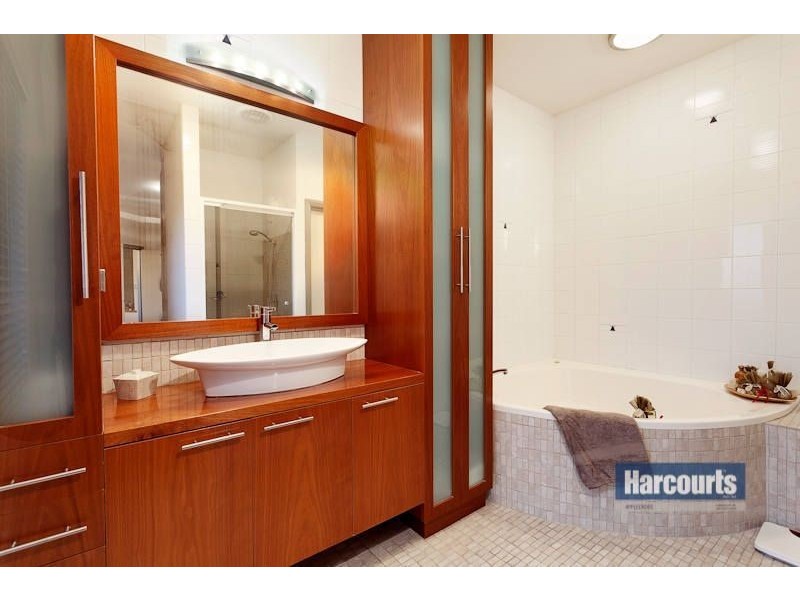 40 Le Souef Drive, Kardinya WA 6163