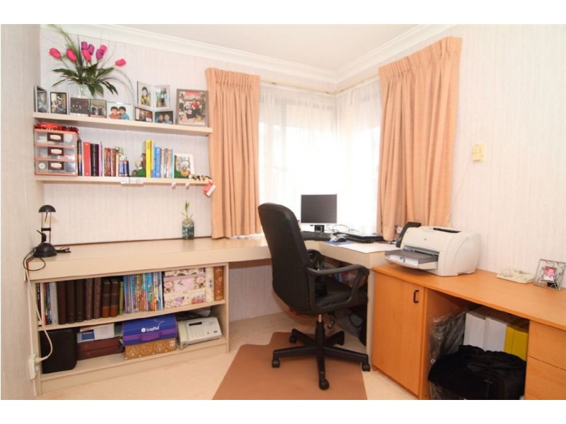 59 Paterson Gardens, Winthrop WA 6150