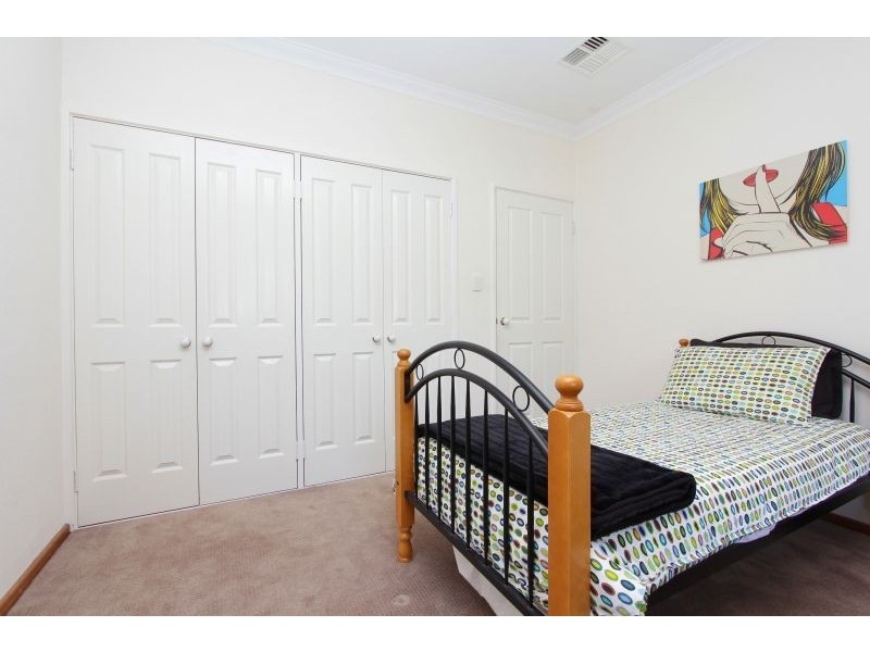 7 Exley Close, Kardinya WA 6163