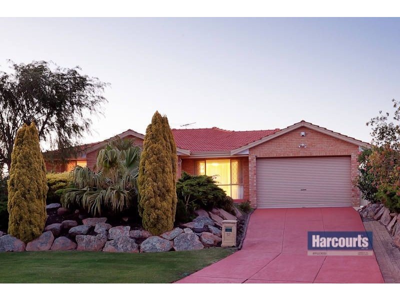 12 Timbrell Way, Leeming WA 6149