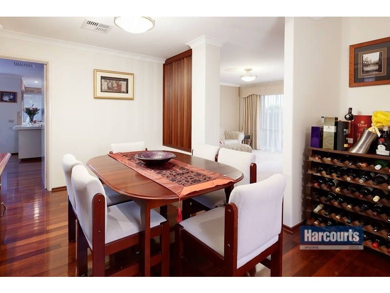 12 Timbrell Way, Leeming WA 6149