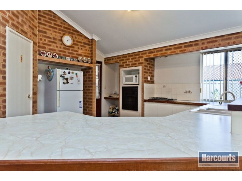 20 Eastwood Parade, Canning Vale WA 6155