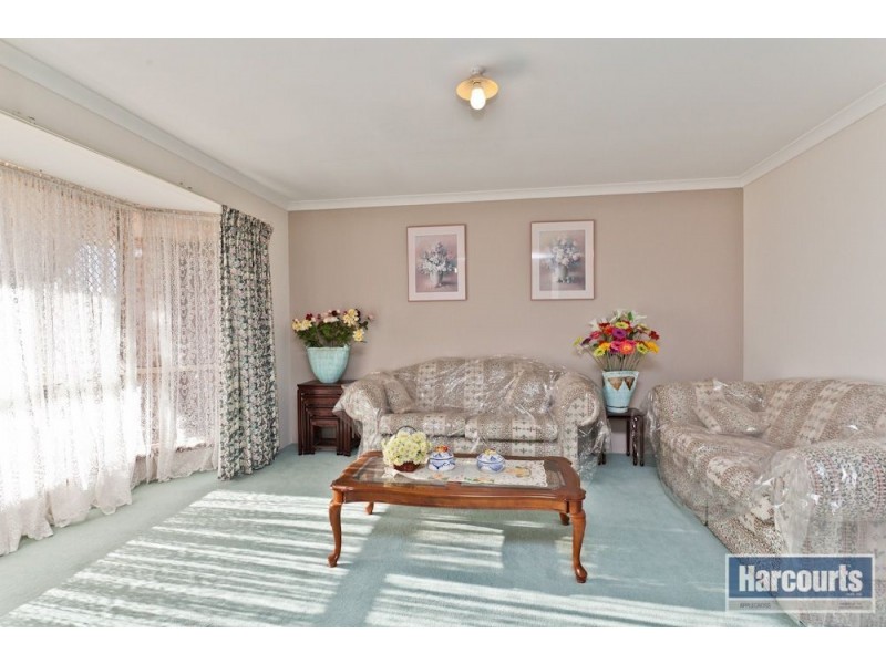 20 Eastwood Parade, Canning Vale WA 6155