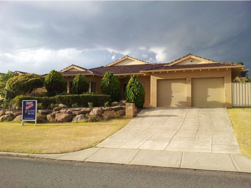 39 Hatherley Parade, Winthrop WA 6150