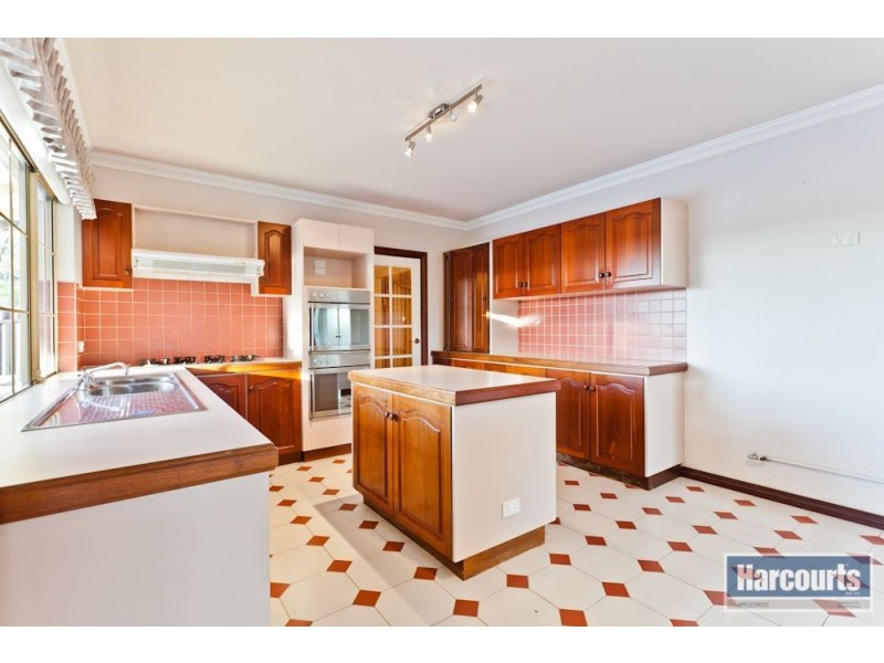 22 Hatherley Parade, Winthrop WA 6150