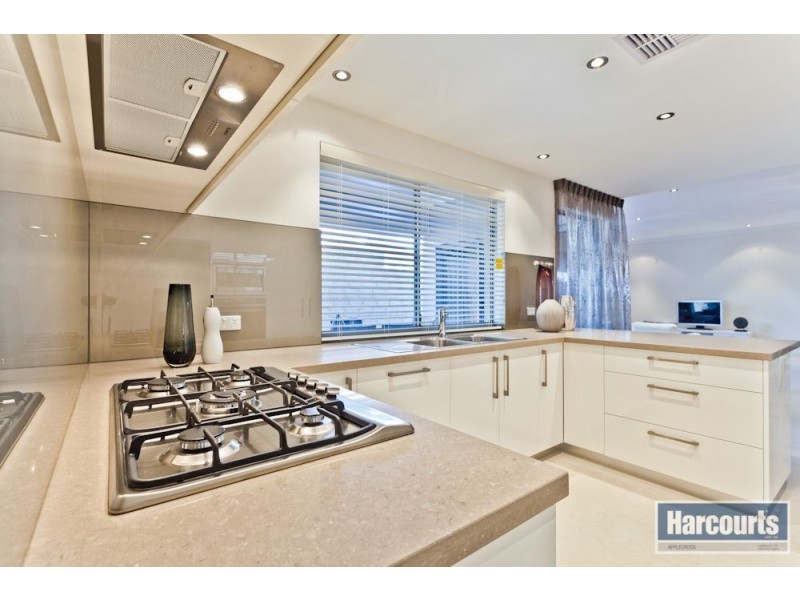 15C Bombard Street, Ardross WA 6153