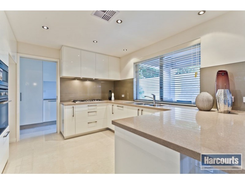 15C Bombard Street, Ardross WA 6153