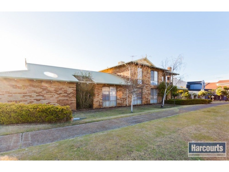 22 Hatherley Parade, Winthrop WA 6150