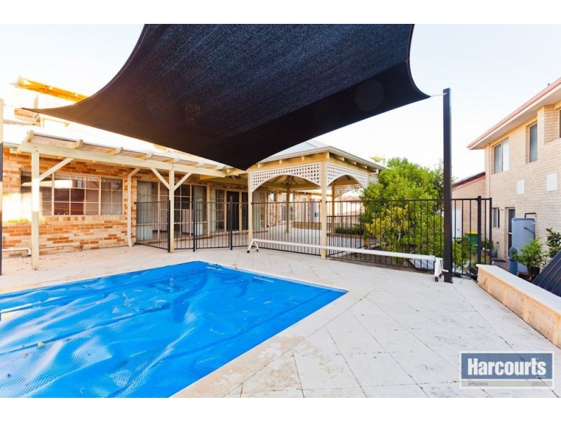 22 Hatherley Parade, Winthrop WA 6150