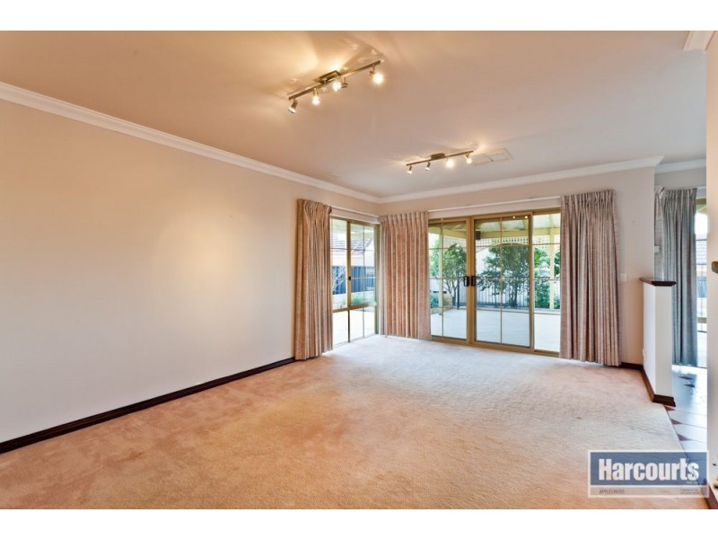 22 Hatherley Parade, Winthrop WA 6150