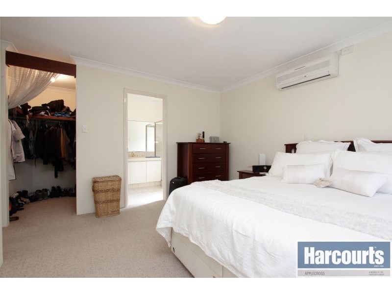 21 Aitken Drive, Winthrop WA 6150