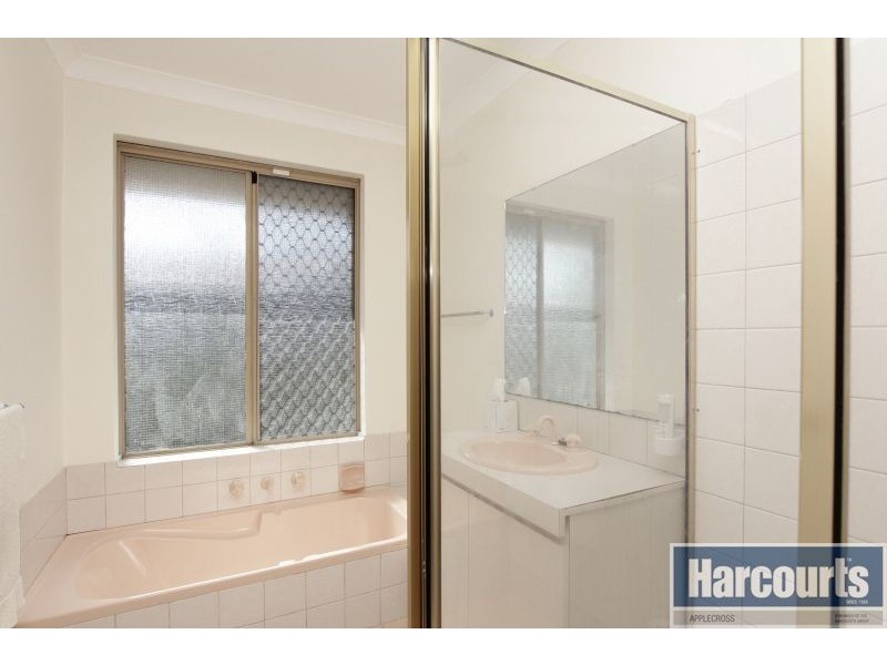 21 Aitken Drive, Winthrop WA 6150