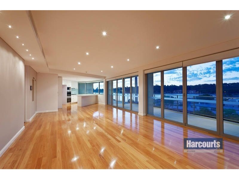 10/4 Scott Street, South Perth WA 6151