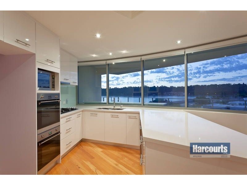 10/4 Scott Street, South Perth WA 6151