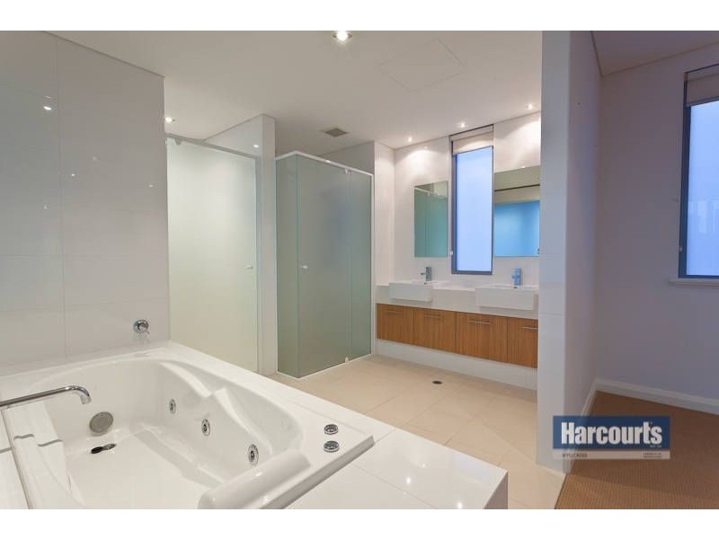 10/4 Scott Street, South Perth WA 6151