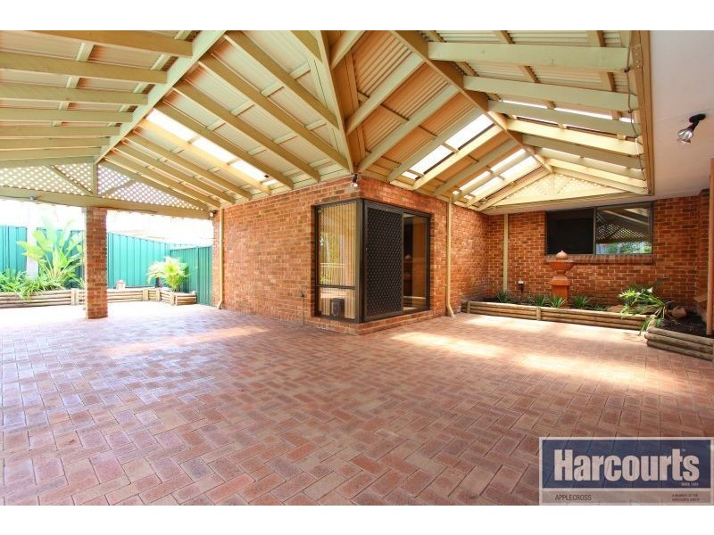 13 Poplar Place, Thornlie WA 6108