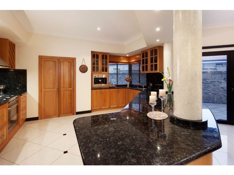 7 Bateman Road, Mount Pleasant WA 6153