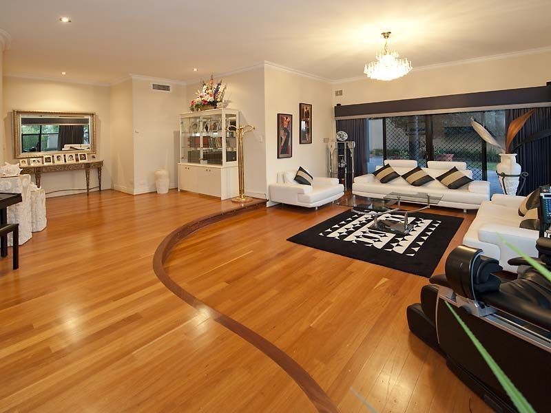 35 Carron Road, Applecross WA 6153