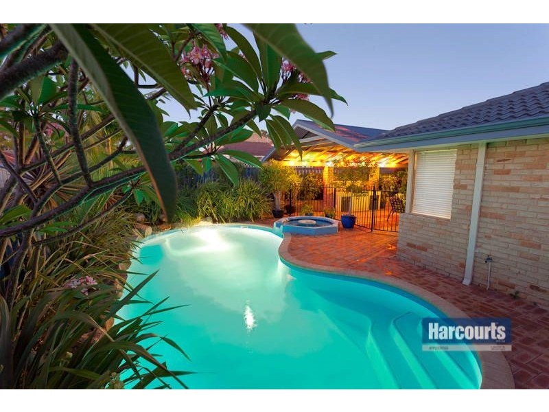 13 McGillivray Gardens, Winthrop WA 6150