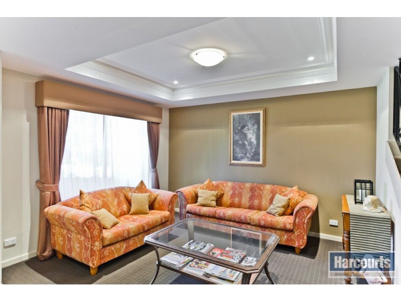 77 Alness St, Ardross WA 6153