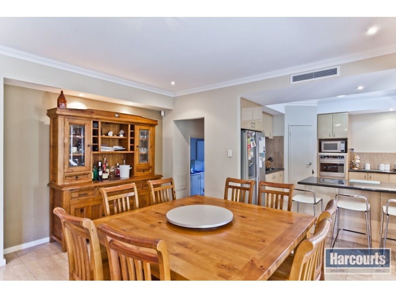 77 Alness St, Ardross WA 6153