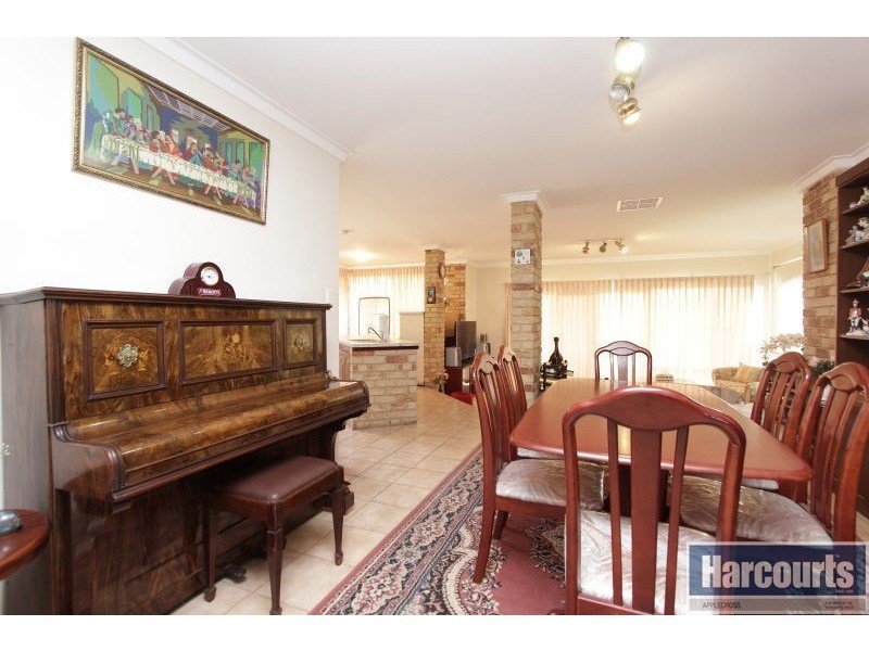 7 Winthrop Drive, Winthrop WA 6150