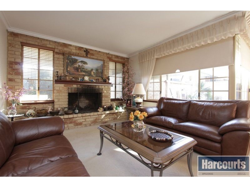 7 Winthrop Drive, Winthrop WA 6150