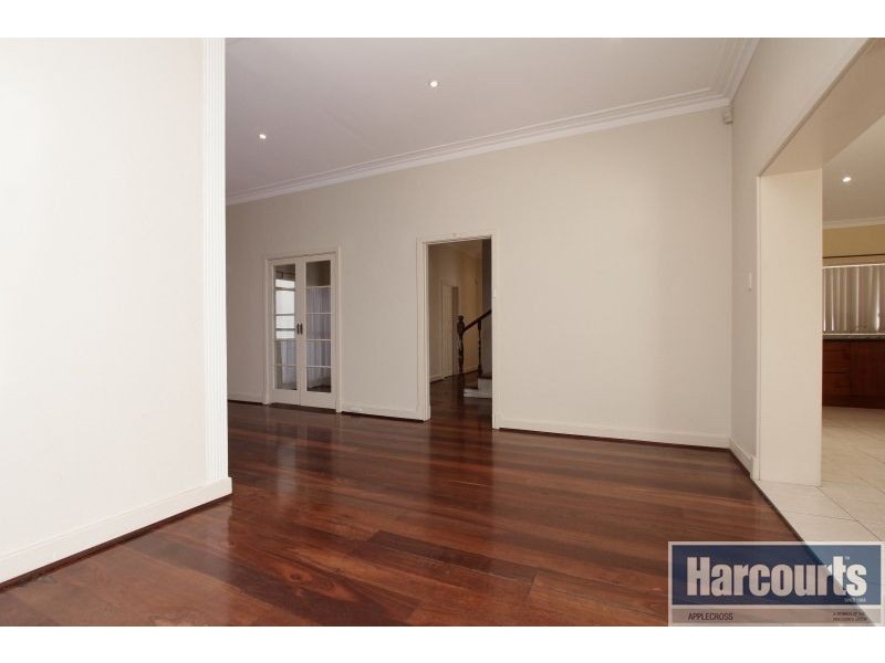 59 Moreing Road, Attadale WA 6156