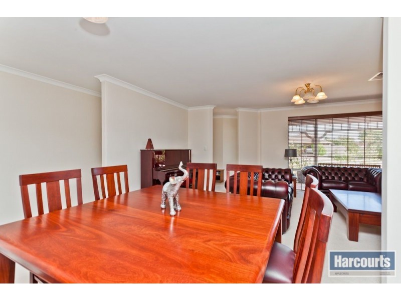 46 Lucraft Gdns, Winthrop WA 6150