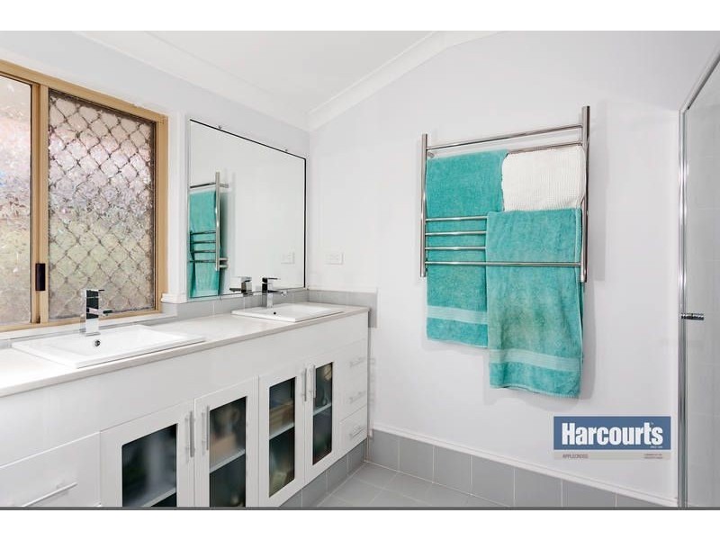 3 Winthrop Drive, Winthrop WA 6150