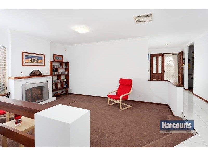 3 Winthrop Drive, Winthrop WA 6150