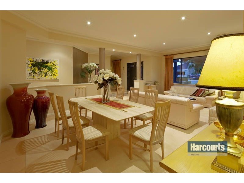 2 Paton Close, Winthrop WA 6150