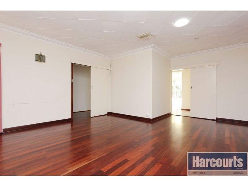 32 Ardessie Street, Ardross WA 6153