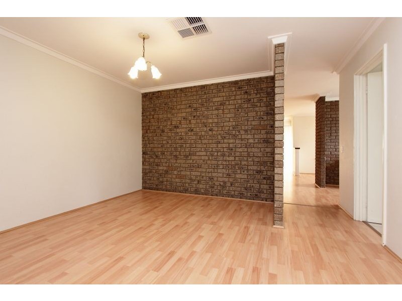 159 Aitken Drive, Winthrop WA 6150