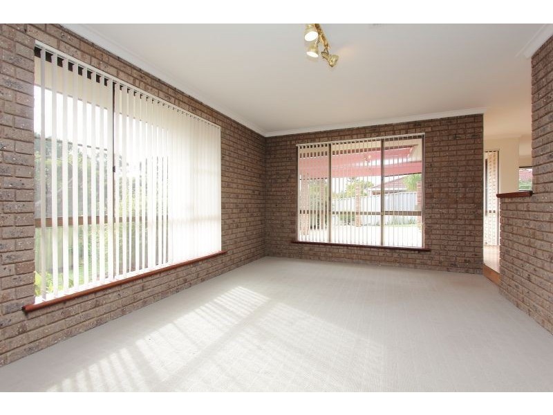 159 Aitken Drive, Winthrop WA 6150